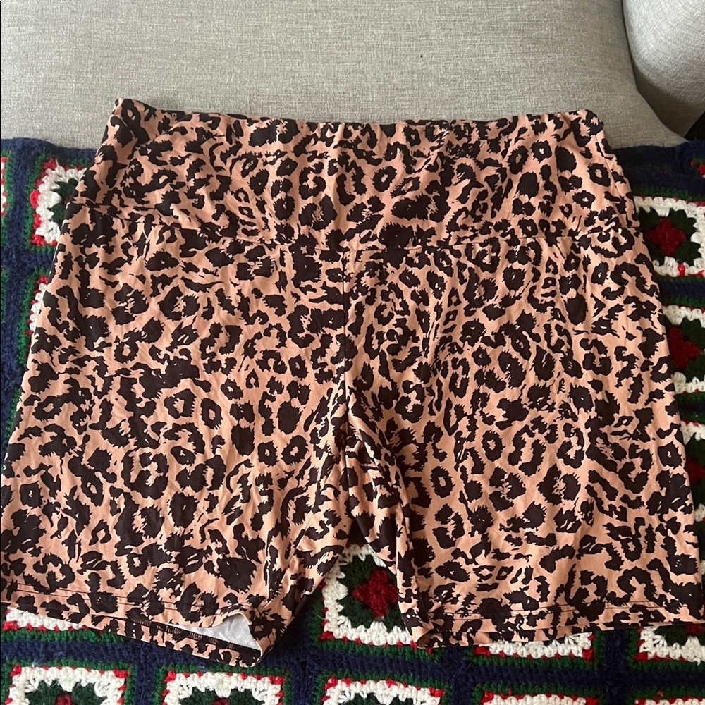 Leopard Print Women's Biker Shorts